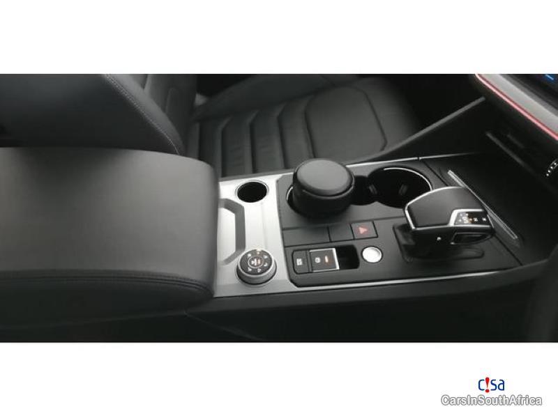 Volkswagen Touareg Automatic 2018 - image 7