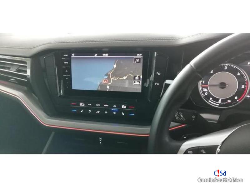 Volkswagen Touareg Automatic 2018 - image 8