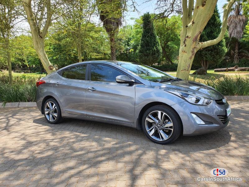 Hyundai Elantra 1.8lit +27 78 321 4168 Manual 2016