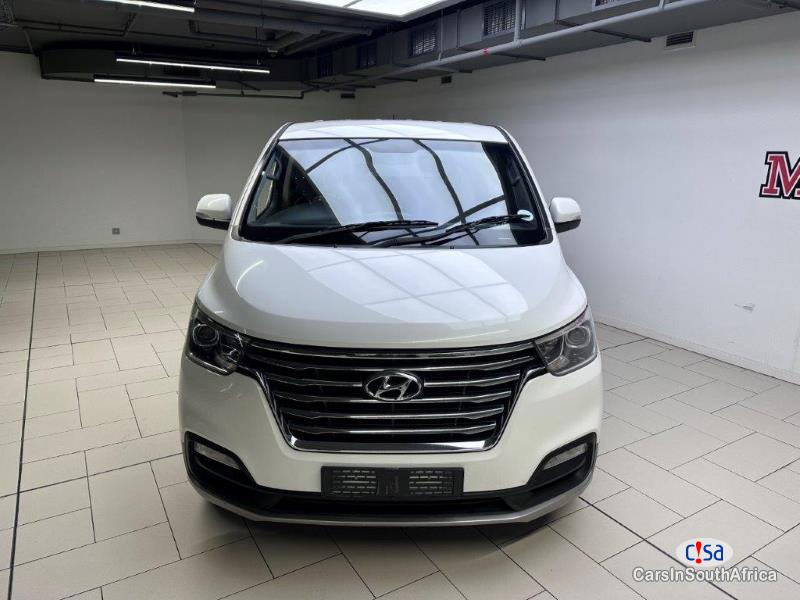Hyundai H-1 2.5H +27 78 321 4168 Automatic 2020