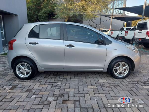 Toyota Yaris 1.3 Manual Call 081 494 5928 Delivery Nationwide Manual 2007 - image 2