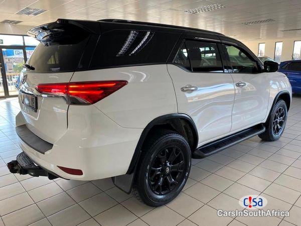 Toyota Fortuner 2.8 Call 081 494 5928 Automatic 2020 - image 2
