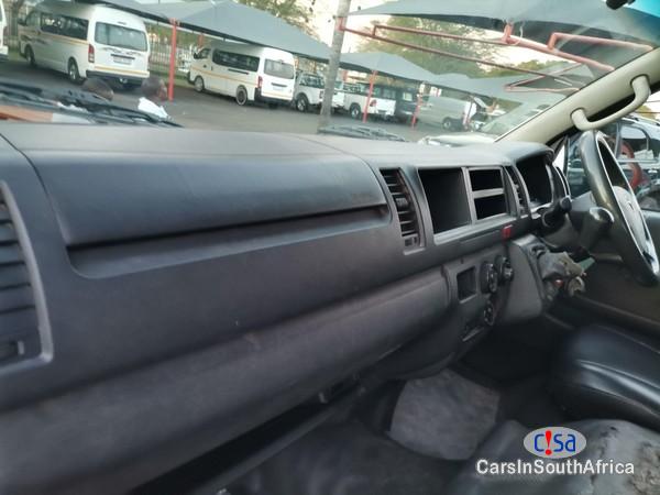 Toyota Quantum 2.5 D-4D Sesfikile 16-Seat Manual 2014 - image 4