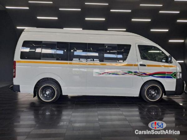 Toyota Quantum 2.5 D-4D Sesfikile 16-seats Call 081 494 5928 Manual 2020