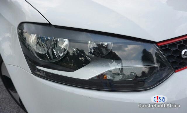 Volkswagen Polo Automatic 2014 - image 12