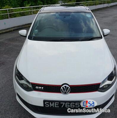 Volkswagen Polo Automatic 2014 - image 2