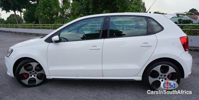 Volkswagen Polo Automatic 2014 - image 8