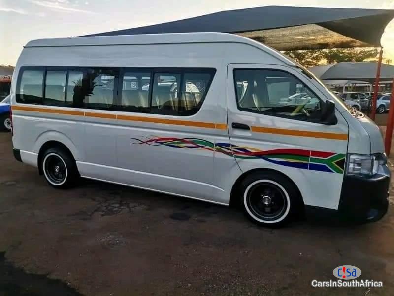 Toyota Quantum 2.5 Manual 2019 - image 3