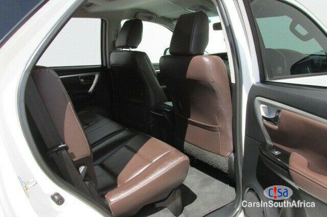 Toyota Fortuner Automatic 2017 - image 5
