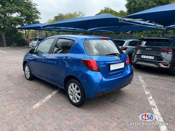Toyota Yaris 2.0 Call Or WhatsApp 0848069549 Toyota Yaris Automatic 2015 - image 2