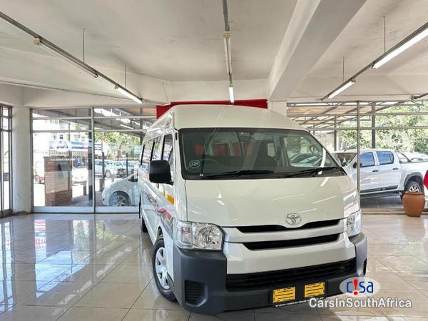 Pictures of Toyota Quantum 2.5 D-4D Sesfikile 16-Seaters Manual 2021