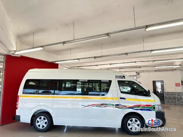 Toyota Quantum 2.5 D-4D Sesfikile 16-Seaters Manual 2022