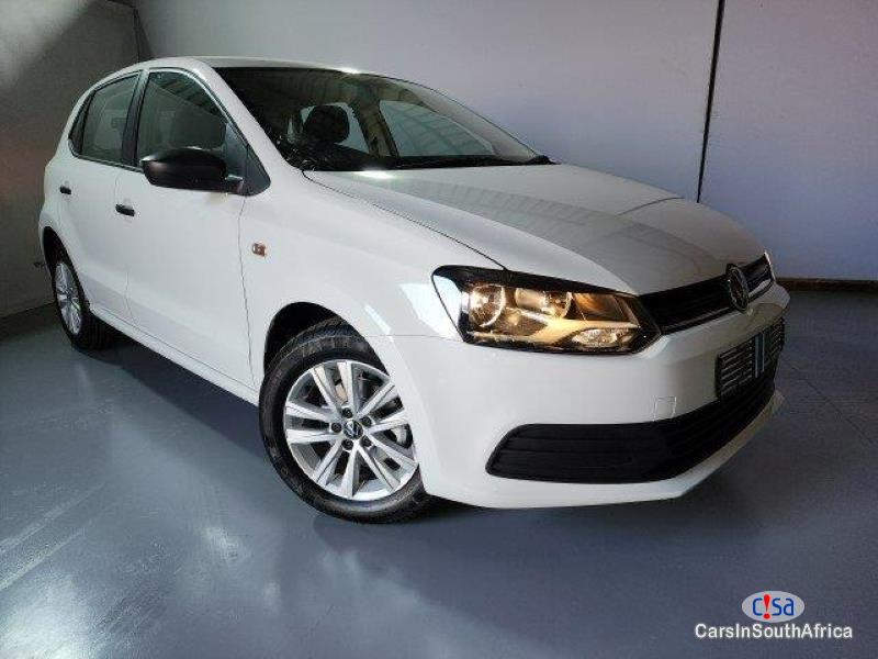 Volkswagen Polo Manual 2019 - image 2