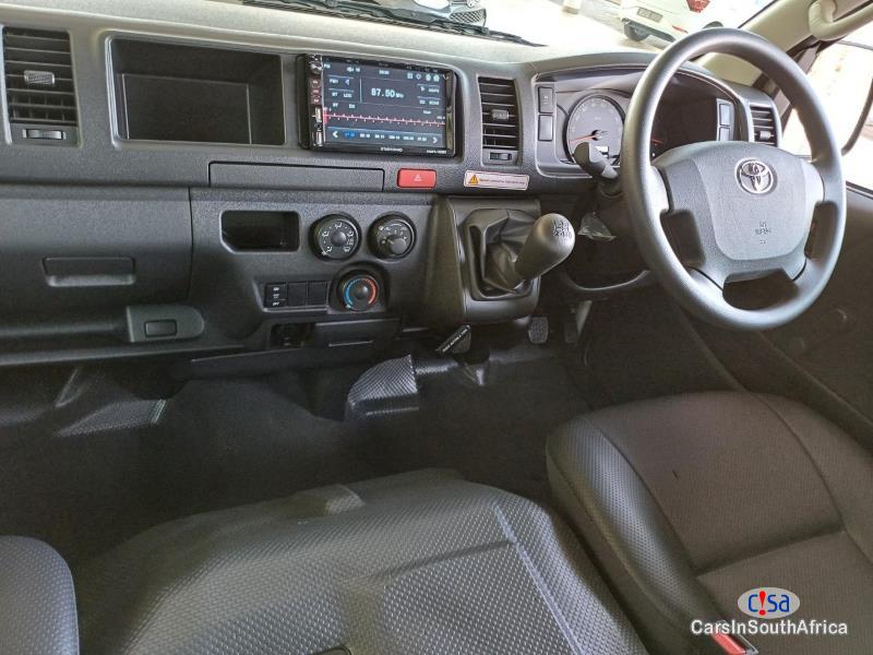 Toyota HiAce 2021 Toyota Quantum 2.5 D-4D For Sale. 229 995 Manual 2021 in South Africa - image