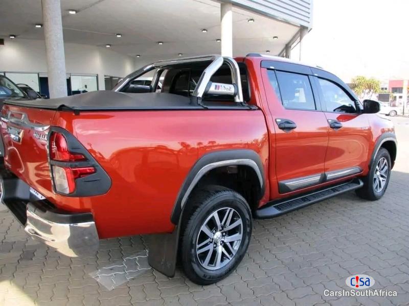 Toyota Hilux 2.4 GD-6 4×4 Double-Cab ( +27 685845776 Automatic 2019 - image 3