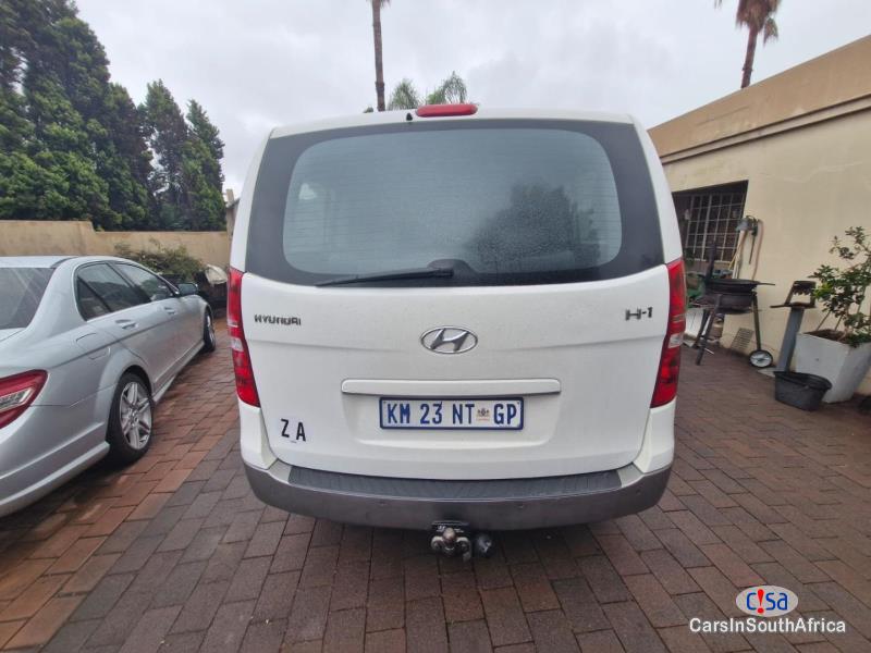 Picture of Hyundai H-1 2.5 Hyundai H1 VGTi Bus Call Or 4 0848069549 Automatic 2021 in Western Cape