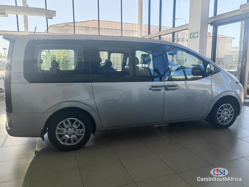 Hyundai Staria 2.2D Executive 9 Seater Automatic 2022 in South Africa