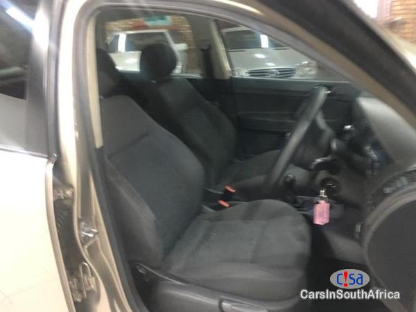 Volkswagen Polo Manual 2014 - image 7