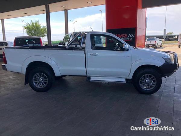 Toyota Hilux Manual 2015 in South Africa