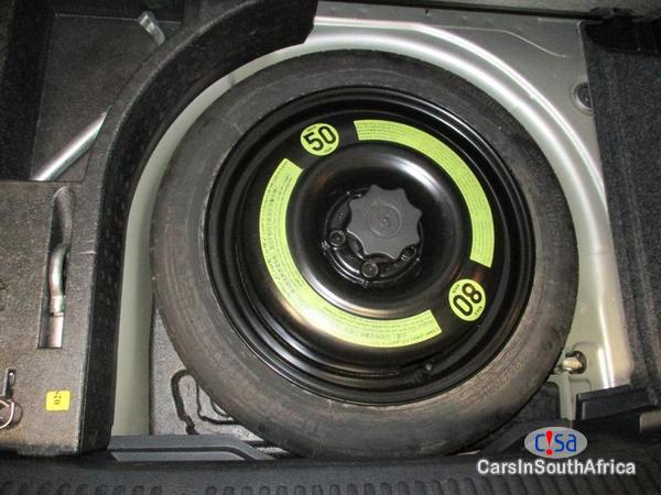 Volkswagen Polo Automatic 2011 - image 12