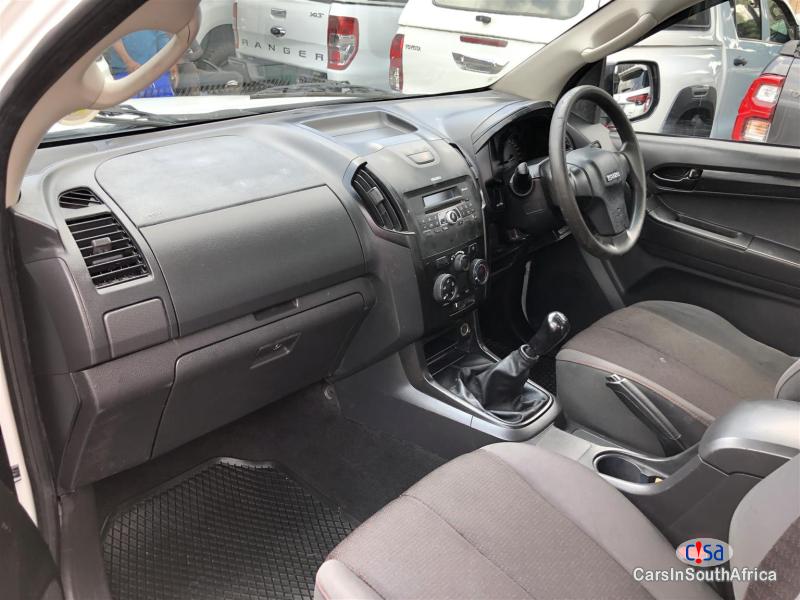 Isuzu Other D-Max /call Whatsapp 068 346 6875 Manual 2018 in Northern Cape