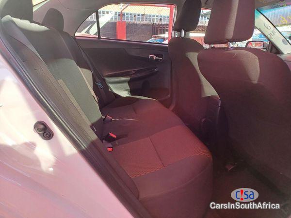 Toyota Corolla Quest 1.6 Professional Manual 2018 - image 4