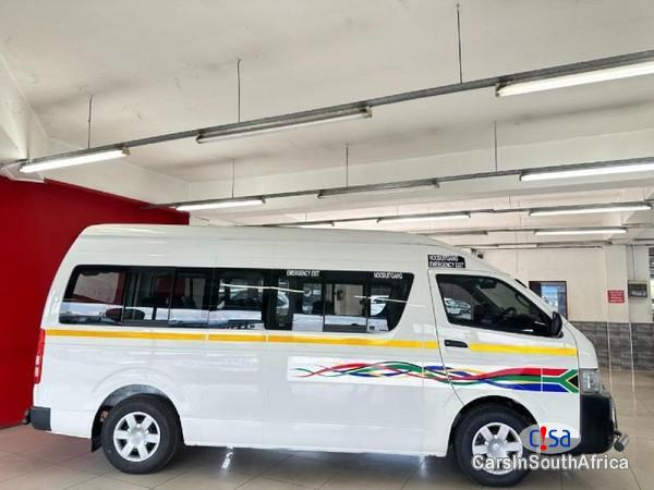 Toyota Quantum 2.5 D-4D Sesfikile 16-Seat Manual 2022 - image 2