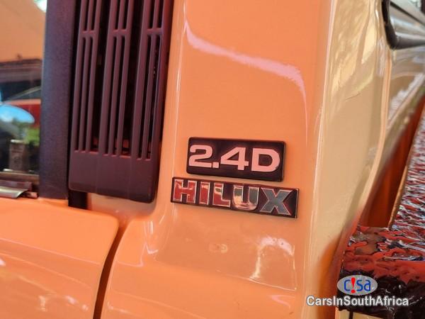 Picture of Toyota Hilux 0783349415 Manual 1996 in South Africa