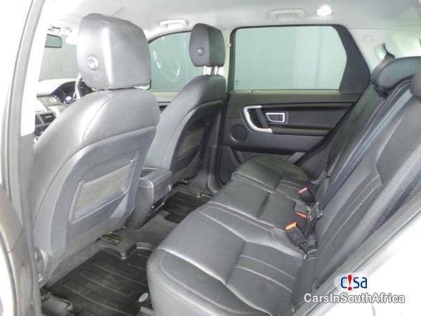 Picture of Land Rover Discovery Automatic 2014 in Gauteng