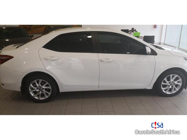 Toyota Corolla Automatic 2016 - image 2