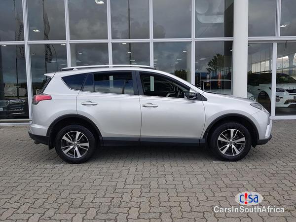 Toyota RAV-4 Manual 2015