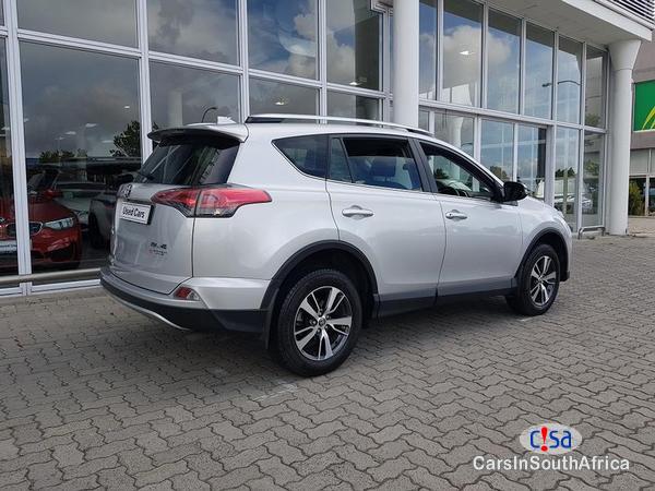 Toyota RAV-4 Manual 2015 - image 4