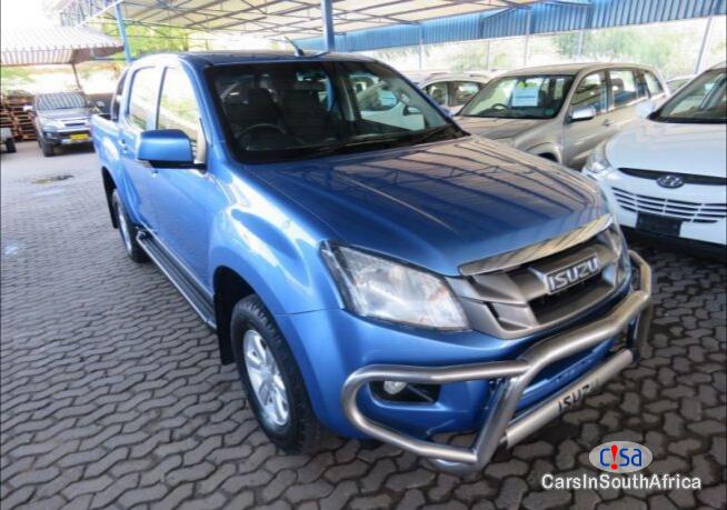 Isuzu KB300 Manual 2016 - image 2