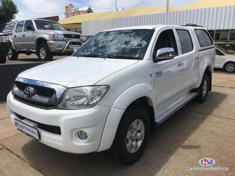 Toyota Hilux Manual 2011