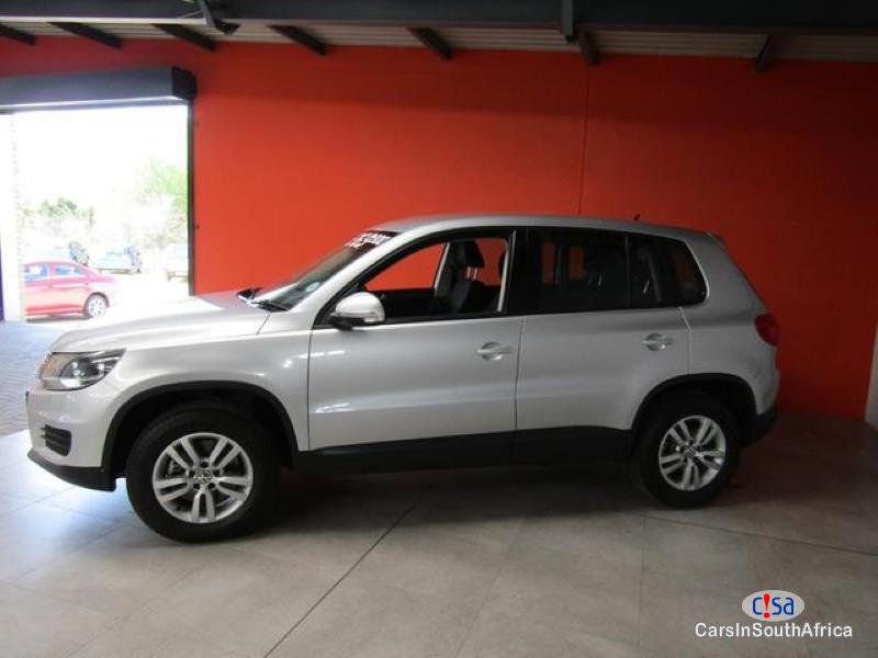 Volkswagen Tiguan Manual 2014 - image 2