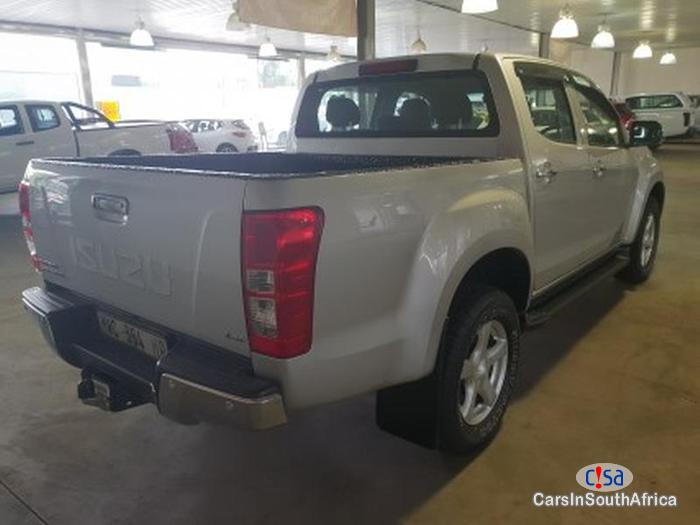 Isuzu KB300 Manual 2015