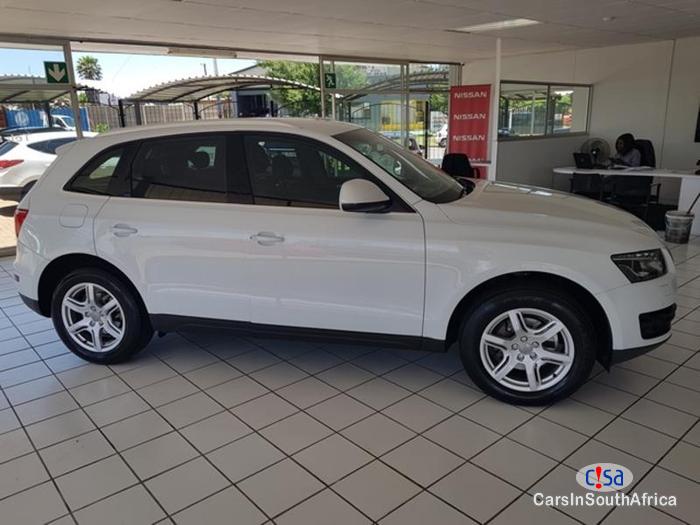 Audi Q5 Automatic 2014 - image 2