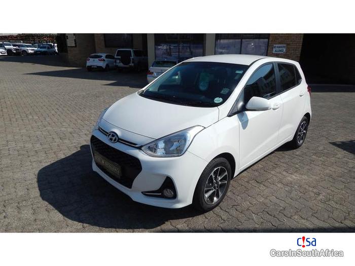 Hyundai i10 Manual 2016 in South Africa
