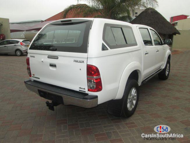 Toyota Hilux Manual 2009 in South Africa