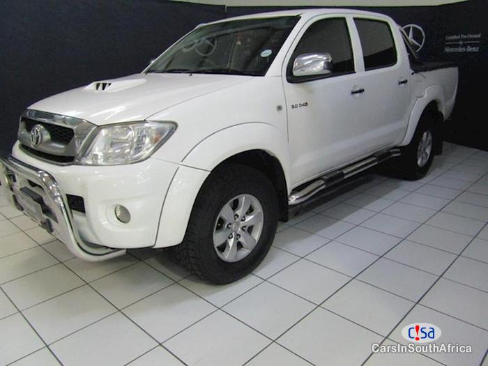 Toyota Hilux 2.5 Manual 2016 - image 4