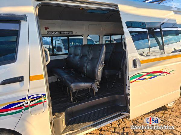 Toyota Quantum 2.5 D-4D Sesfikile 16-Seat Manual 2020