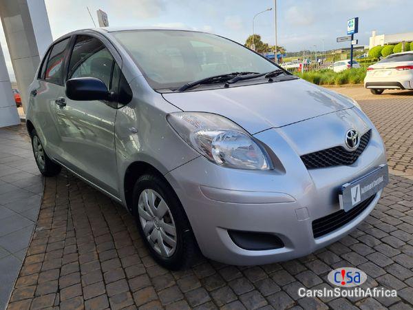 Toyota Yaris Zen3 0658281312 Manual 2012 - image 2