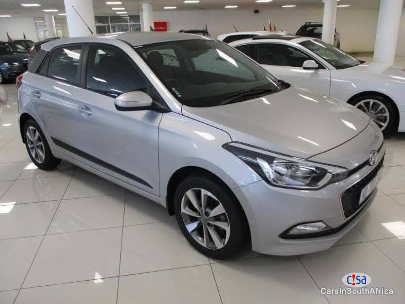 Pictures of Hyundai i20 1.2 Fluid 0658281312 Manual 2019