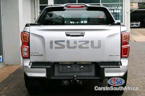 Isuzu KB Series Automatic 2024 - image 2
