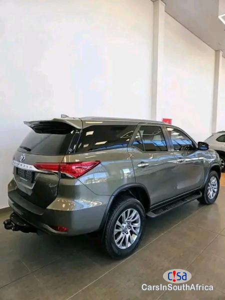 Toyota Fortuner Call/ WhatsApp.(073 104 3715) Toyota Fortuner 2.8 GD-6 A/T Automatic 2022 in Gauteng