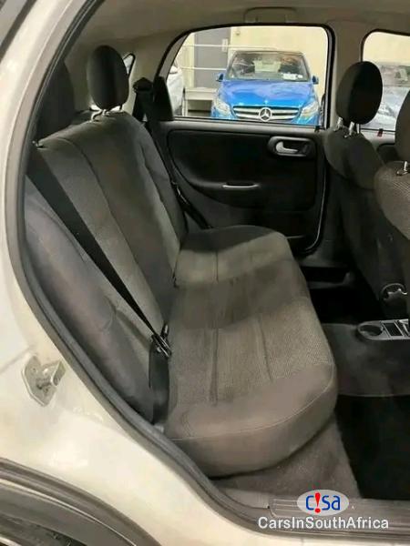Opel Corsa Call/ WhatsApp.(073 104 3715) 2005 Opel Corsa Gamma 1.6 For Sale Manual 2005 - image 6