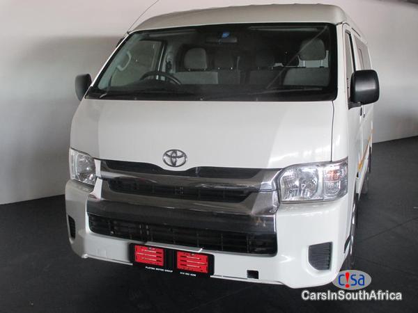 Toyota Quantum Manual 2015 - image 3