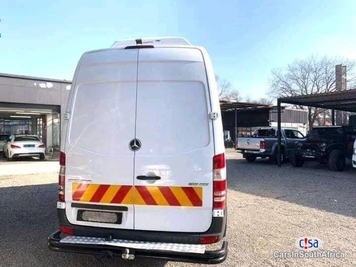 Pictures of Mercedes Benz 500-Series 2.5 Automatic 2019