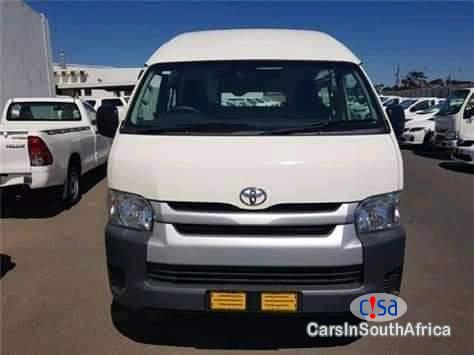 Toyota Quantum 2.5 Manual 2019 - image 2