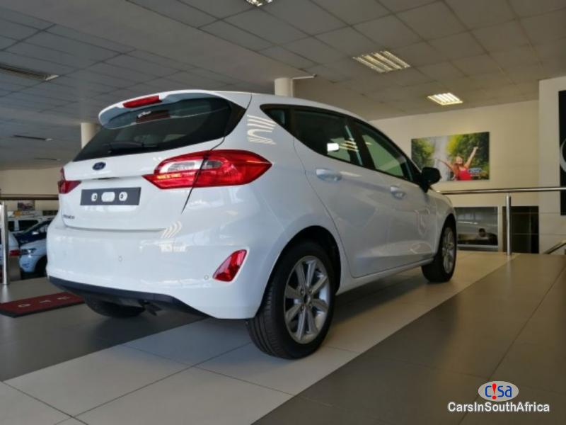 Ford Fiesta 1.0T Trend Manual 2019 - image 5